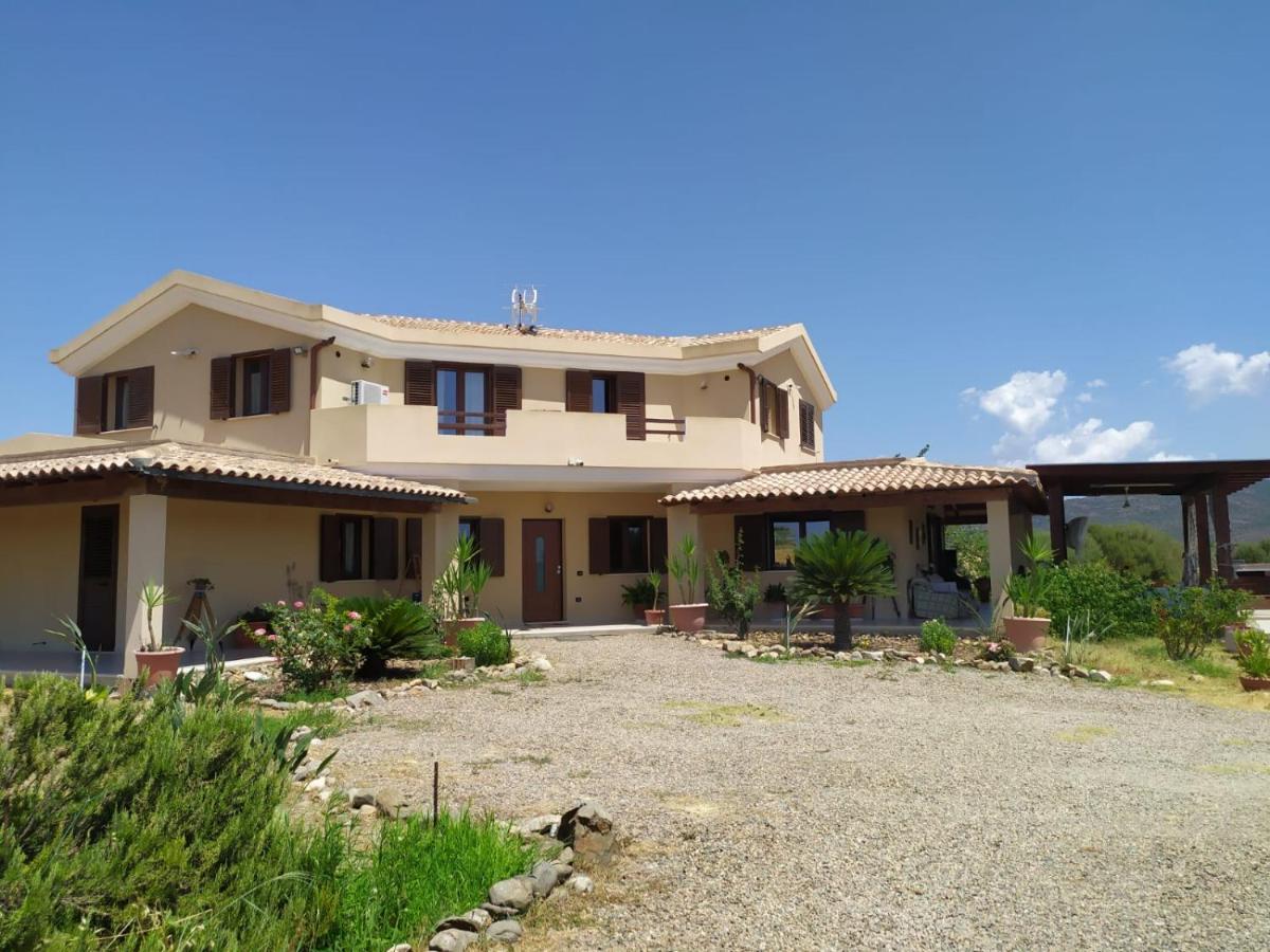 Villa Maria Maracalagonis Екстер'єр фото